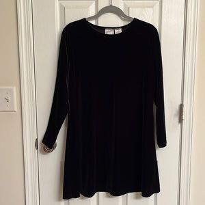 Jacqueline Ferrar Little Black Dress Long Sleeves Polyester Spandex 12 Petite